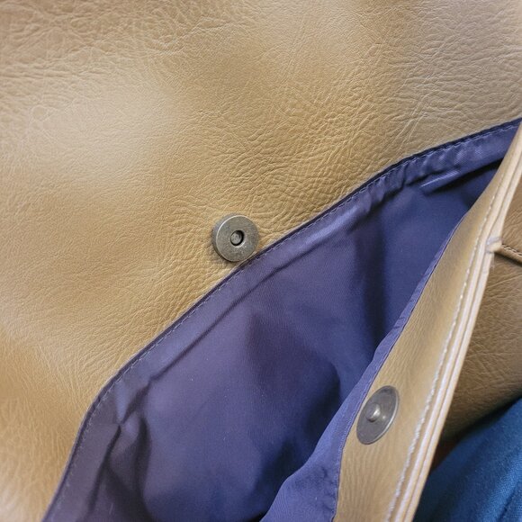 Matt & Nat Minka Vegan Leather Bag - Khaki - Picture 10 of 13